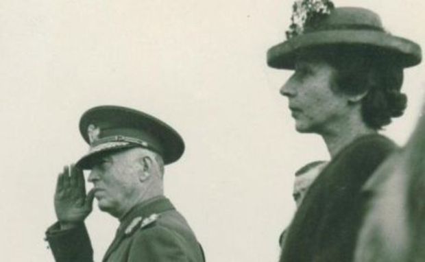 Maresalul Ion Antonescu si Maria Antonescu